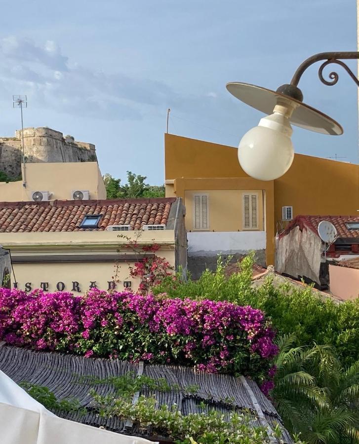 Bed and Breakfast L'Antico Borgo Milazzo Exterior foto